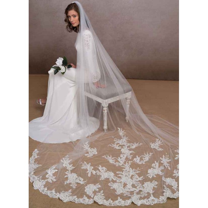 Domreck Charity Veil