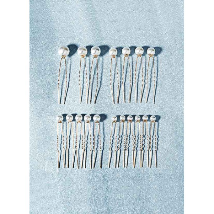 Singular Pearl Hairpins Set