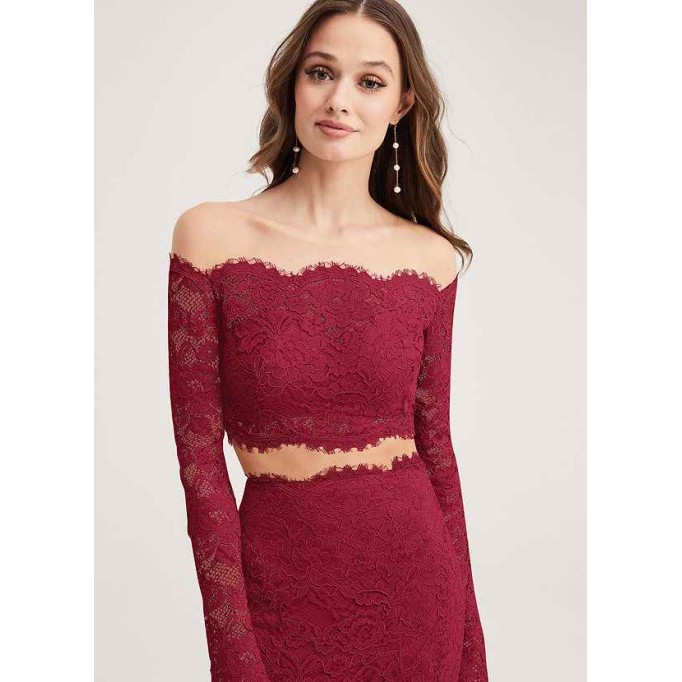 PT101 4 Domreck Signature Lace Long-sleeved Crop Top