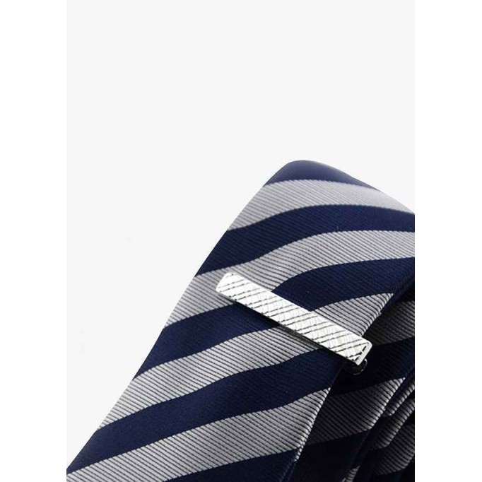 Gentlemen's Criss-Cross Collar Clip